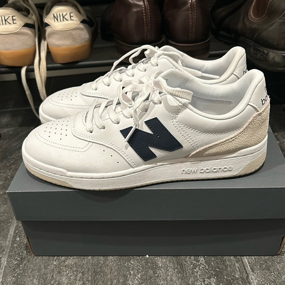Brad new new balance shoes